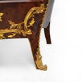 Classical inlaid Louis XV drawer chest