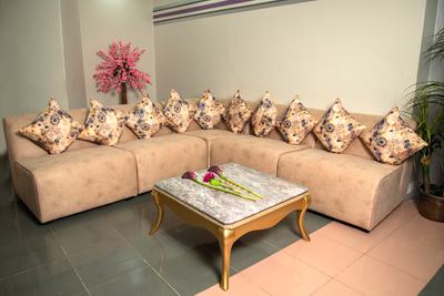 Fusion Holloway corner living room