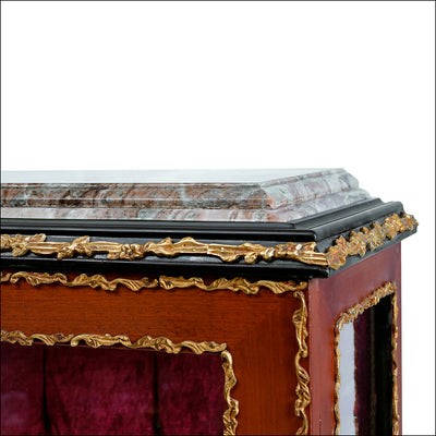 Louis XV ormolu-mounted vitrine 19th century style