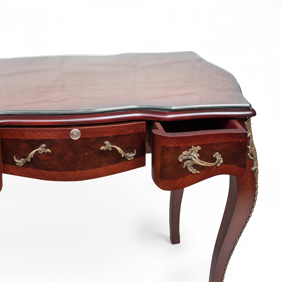 Louis XV style Ormolu mounted writing desk-Bureau plat
