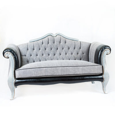 Acme classic living room (4 pieces)