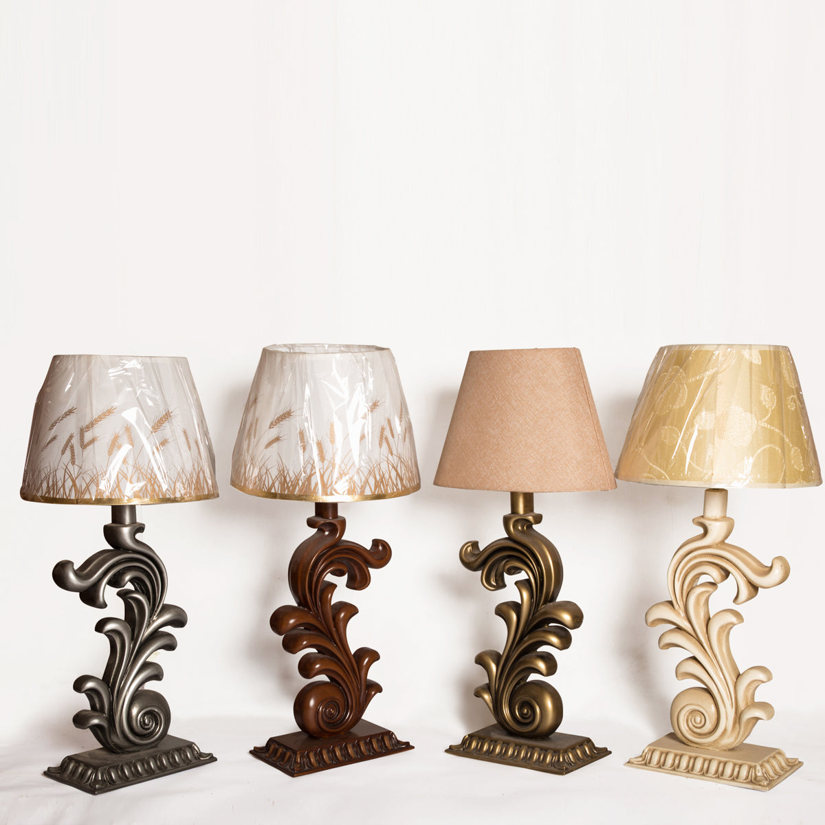 Filigree Wooden Table Lamp