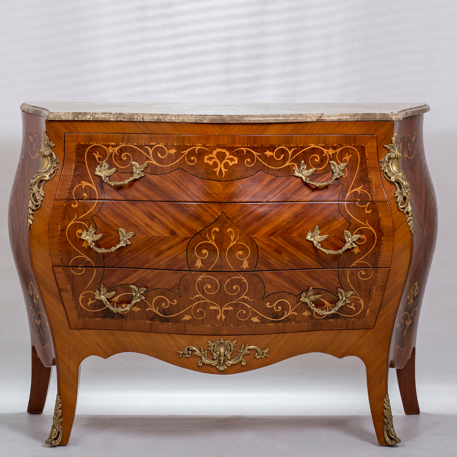 Louis XV drawers chest